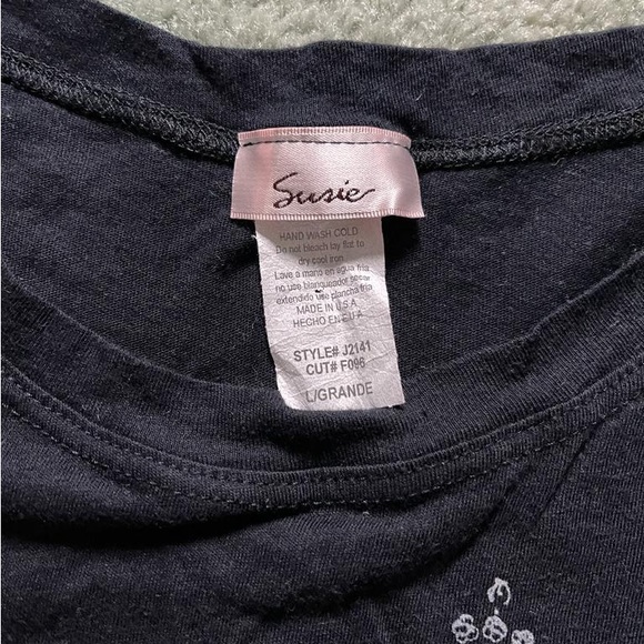 🦄5 for $30🦄 Graphic tee - Picture 2 of 2